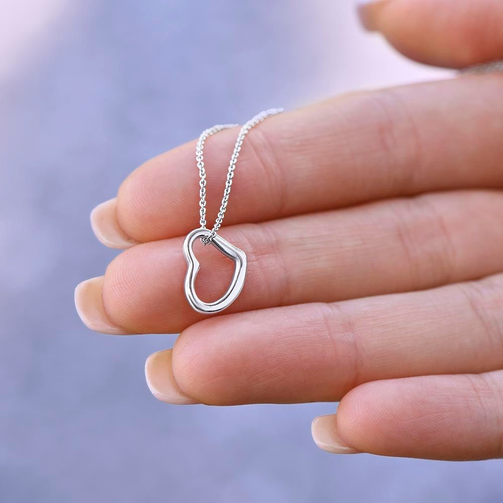 Delicate Women Heart Necklace - JOLIFTIFY